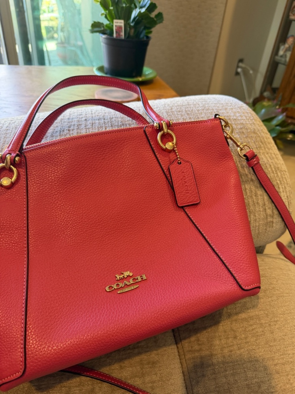 Coach strawberry haze Pink Pebbled Leather Satchel with Gold HW detachable strap - Picture 3 of 12